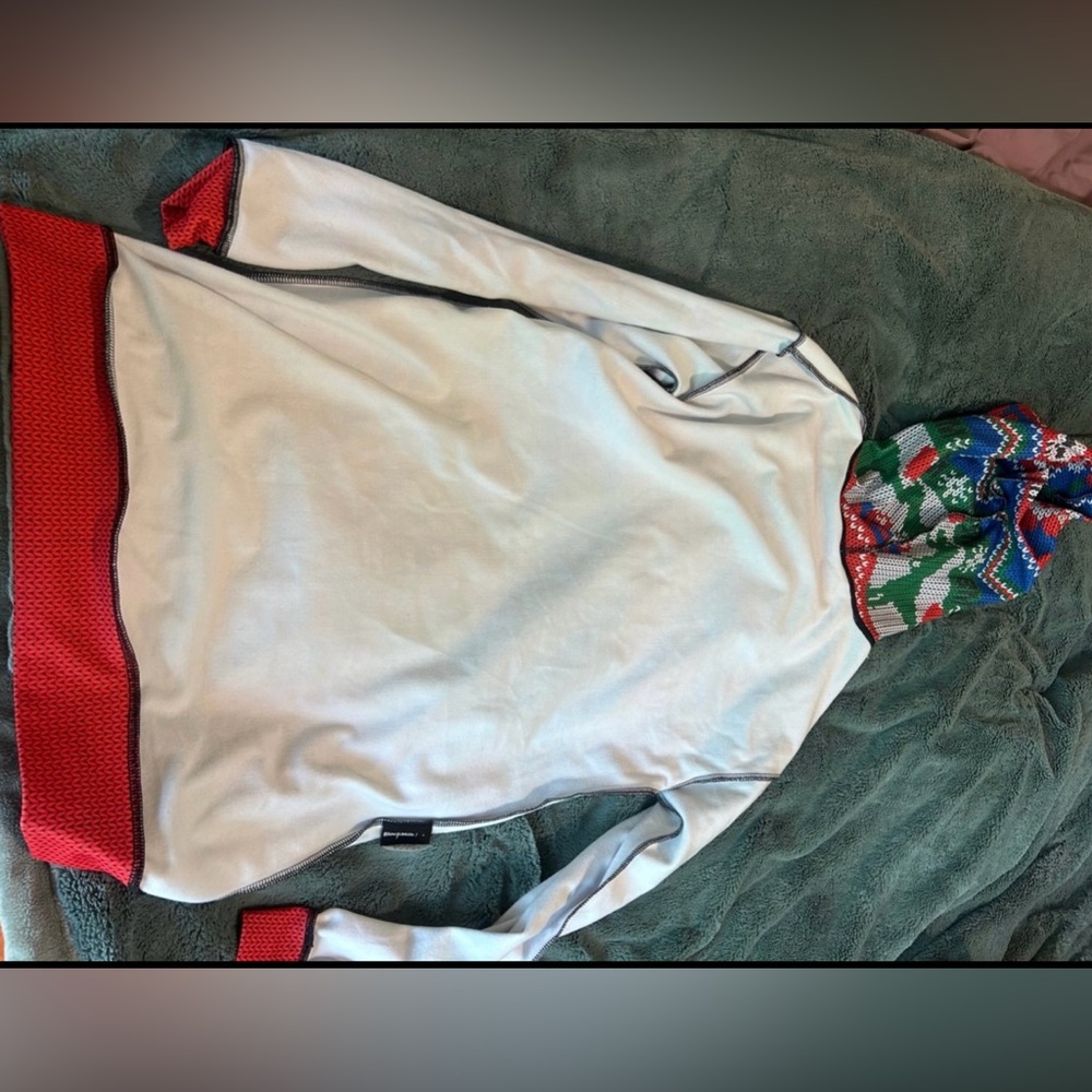 Blackmilk not knit Christmas sweater - Picture 10 of 11